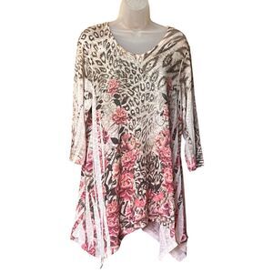 Studio Gem Animal Print Leopard Rose Floral Beaded Knit Tunic Sz L Sharkbite Hem